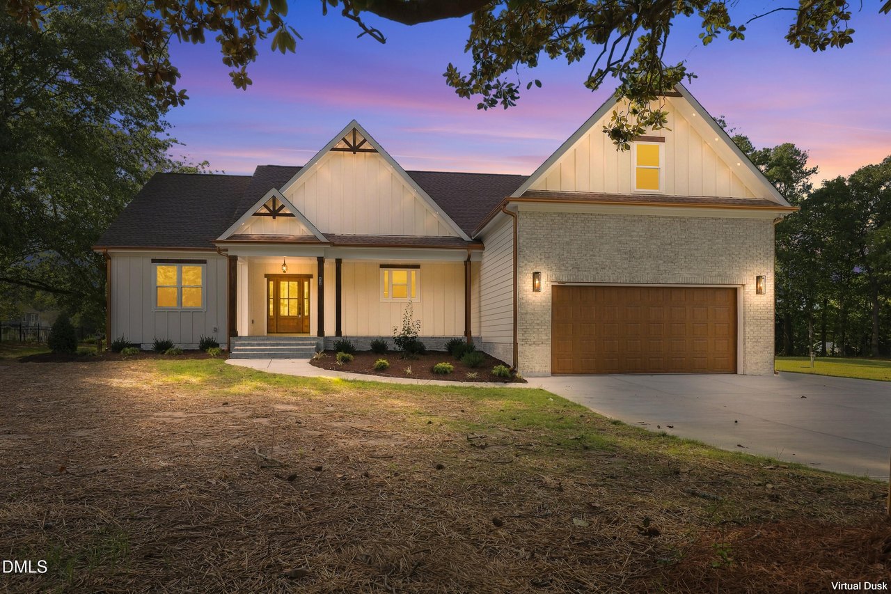 613 Pearces Rd, Zebulon
